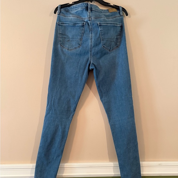 American Eagle Outfitters Women's Light Blue Skinny Jeans - Picture 2 of 3